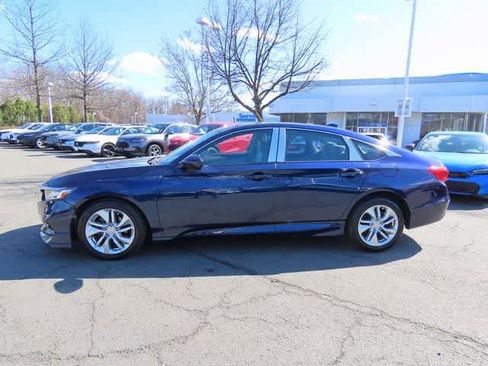 Used 2018 Honda Accord LX image 3