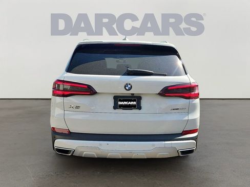 Used 2022 BMW X5 xDrive40i w/ Parking Assistance Package image 5
