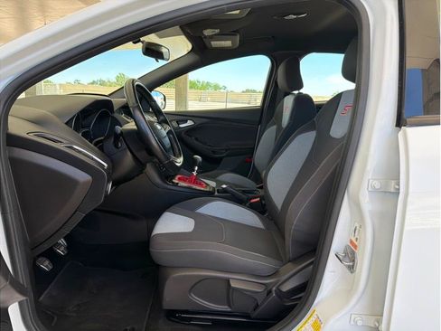 Used 2015 Ford Focus ST FWD image 10