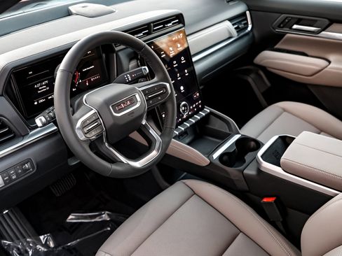 New 2026 GMC Terrain Elevation w/ Elevation Premium Package image 11