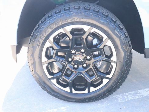 New 2026 Chevrolet Colorado Z71 w/ Technology Package image 17