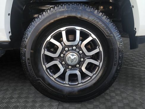 Used 2022 RAM 2500 Limited AWD/4WD image 23
