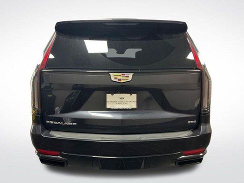 Certified 2023 Cadillac Escalade Sport Platinum RWD image 36