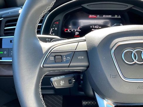 Used 2025 Audi Q8 Premium Plus w/ Premium Plus Package image 24