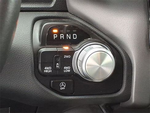 Used 2024 RAM 1500 Laramie image 12