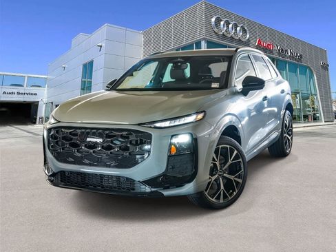 New 2026 Audi Q3 quattro 2.0T AWD/4WD image 1