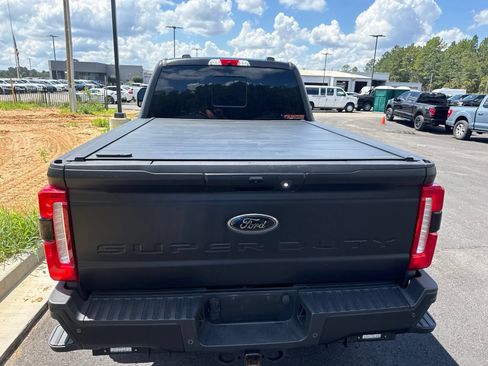 Used 2026 Ford F250 Lariat w/ Black Appearance Package AWD/4WD image 4