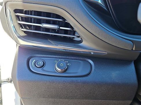 New 2026 Buick Envista Preferred image 15