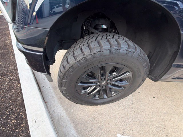 Used 2025 Ford F150 Lariat w/ Equipment Group 501A Mid AWD/4WD image 15