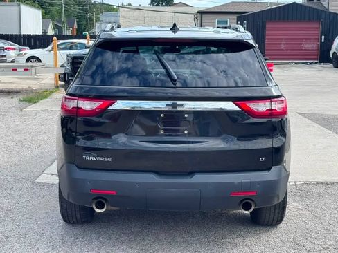 Used 2018 Chevrolet Traverse LT FWD image 4