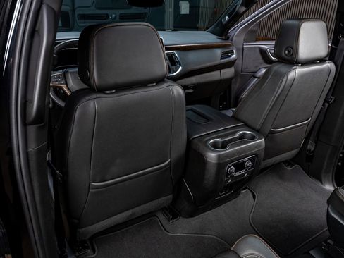 Used 2023 Chevrolet Tahoe High Country image 34