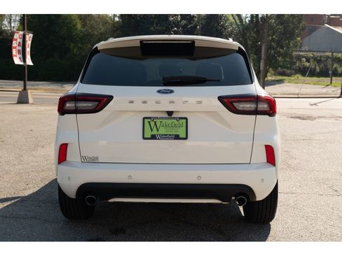 Used 2024 Ford Escape ST-Line w/ Tech Pack #1 FWD image 7