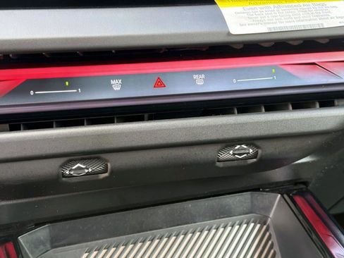 Used 2025 BMW X3 xDrive30i image 25