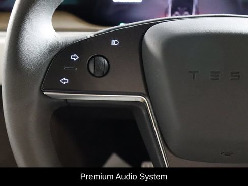 Used 2023 Tesla Model X AWD/4WD image 8