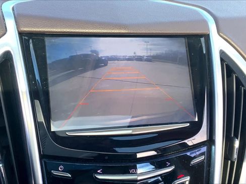 Used 2015 Cadillac SRX Luxury w/ Driver Awareness Package image 28