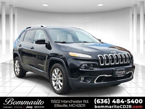 Used 2018 Jeep Cherokee Limited w/ Trailer Tow Group AWD/4WD image 1