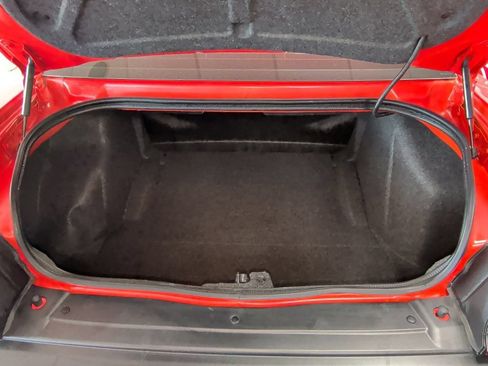 Used 2021 Dodge Challenger R/T Scat Pack RWD image 31