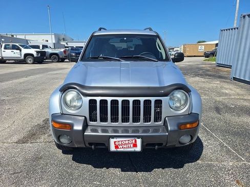 Used 2004 Jeep Liberty Sport w/ PWR Convenience Group AWD/4WD image 9