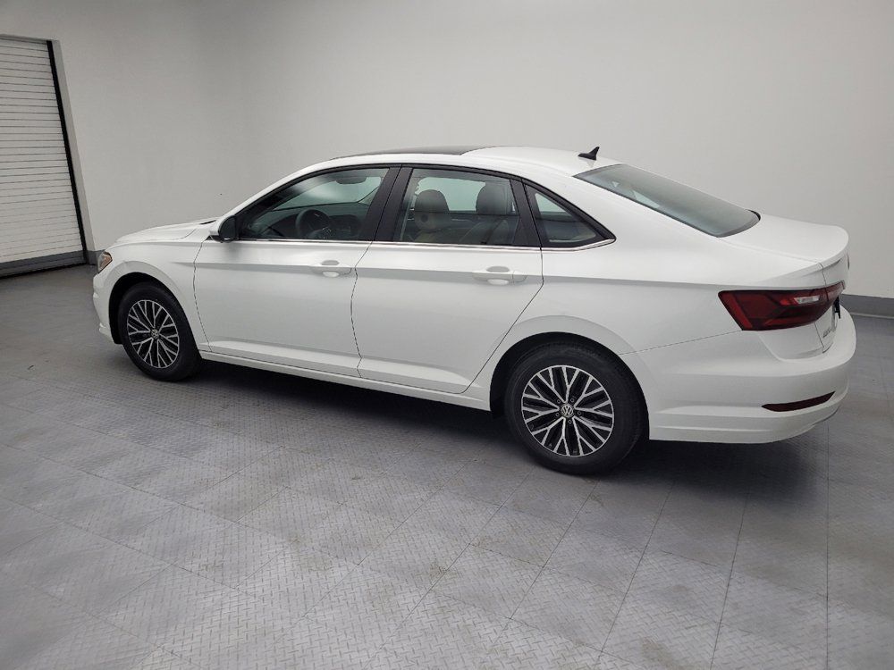 Used 2021 Volkswagen Jetta SE w/ SE Cold Weather Package FWD image 3
