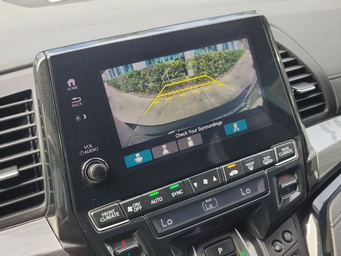 Certified 2023 Honda Odyssey Elite image 19