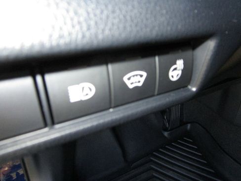 Used 2026 Toyota Prius Plug-In Hybrid image 20