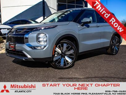 New 2025 Mitsubishi Outlander SE