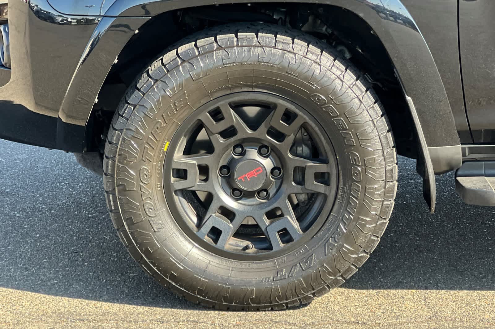 Certified 2021 Toyota 4Runner TRD Off-Road Premium w/ Moonroof Package AWD/4WD image 32