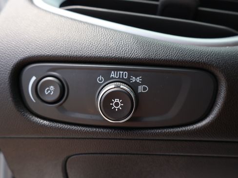 Used 2024 Chevrolet Malibu LT FWD image 43