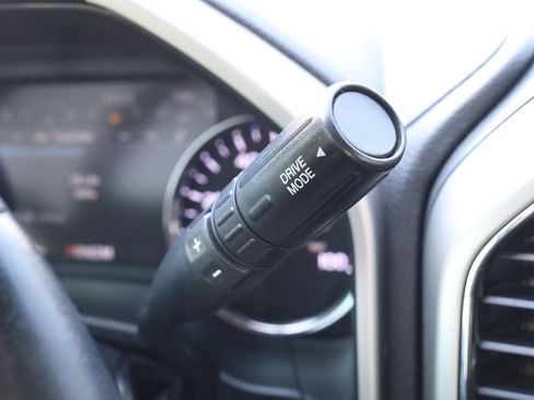 Used 2020 Ford F250 Lariat w/ Lariat Ultimate Package AWD/4WD image 27