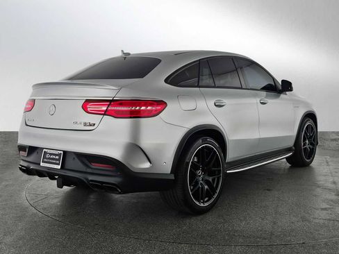 Used 2019 Mercedes-Benz GLE 63 AMG S image 3