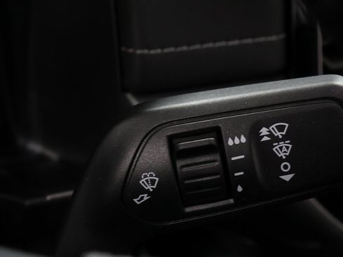 Used 2024 Ford Ranger Lariat w/ FX4 Off-Road Package image 17