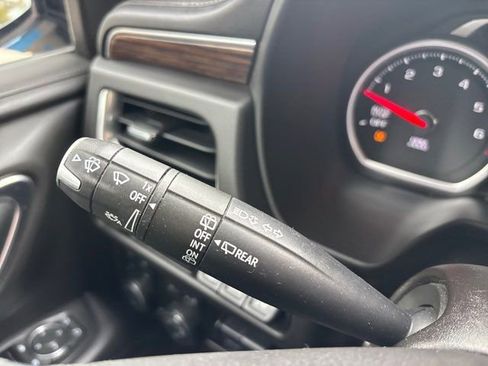 Used 2021 Chevrolet Suburban High Country image 50