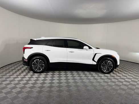 Used 2024 Chevrolet Blazer EV LT AWD/4WD image 5