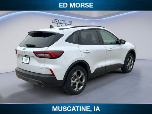 Used 2025 Ford Escape ST-Line image 5