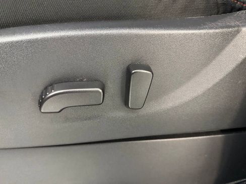 Used 2024 Nissan Frontier PRO-4X w/ Pro Convenience Package image 24