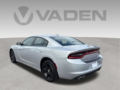 Used 2023 Dodge Charger SXT RWD image 17