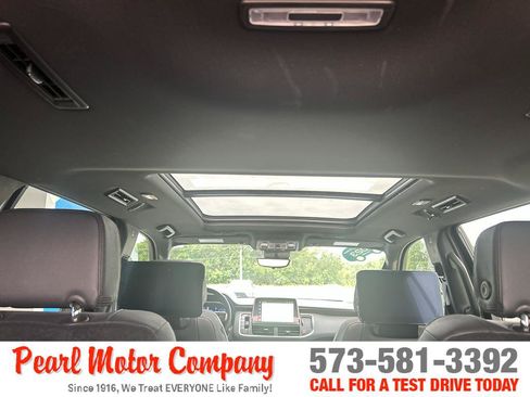 Certified 2023 Chevrolet Tahoe High Country AWD/4WD image 30