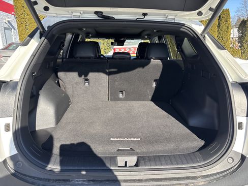 Used 2023 Kia Sportage X-Line image 5