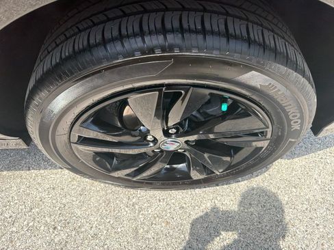Certified 2026 Buick Encore GX Sport Touring w/ Comfort Package FWD image 15