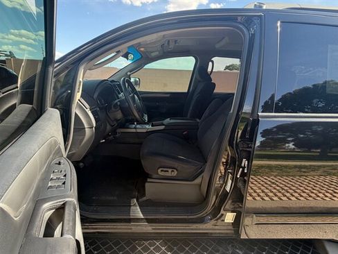 Used 2012 Nissan Armada SV RWD image 15