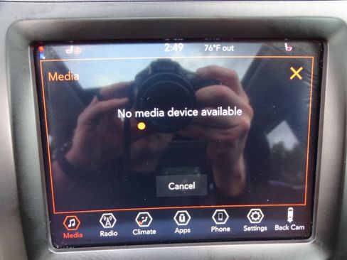 Used 2022 Jeep Cherokee 4WD Latitude Lux image 24
