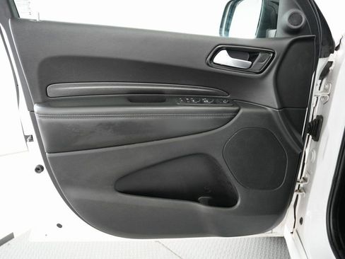 Used 2021 Dodge Durango SXT image 41