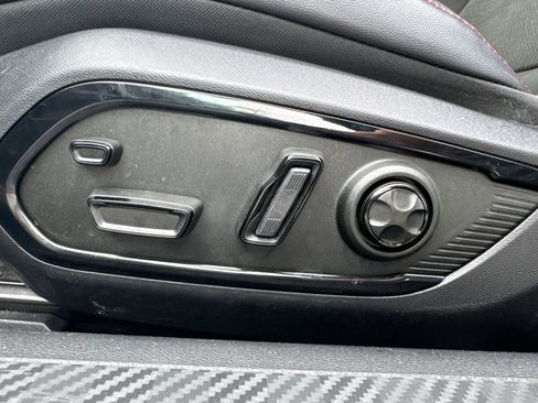 Used 2025 Dodge Charger Scat Pack w/ Track Pack image 11