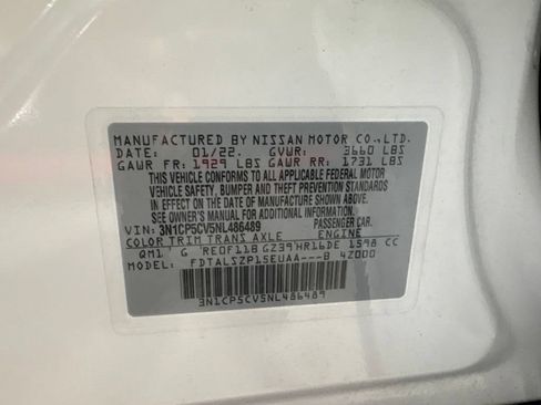 Used 2022 Nissan Kicks SV FWD image 6