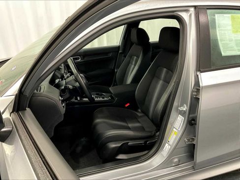 Used 2024 Honda Civic Sport image 10