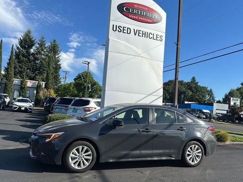 Certified 2026 Toyota Corolla XLE FWD image 2