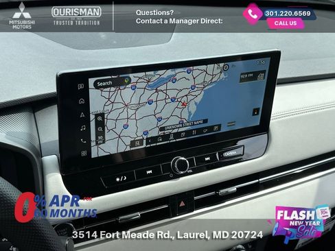 New 2025 Mitsubishi Outlander SE image 13