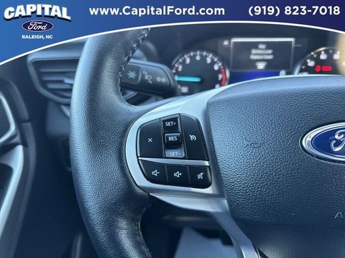 Used 2023 Ford Explorer XLT image 21