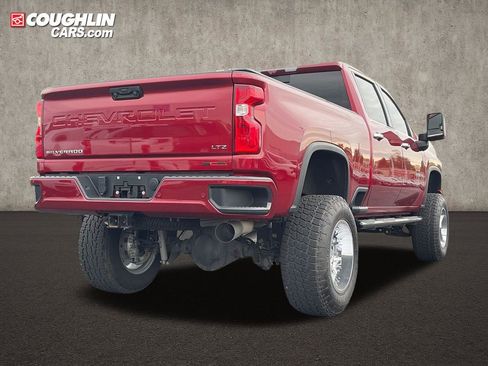 Used 2020 Chevrolet Silverado 2500 LTZ w/ LTZ Premium Package AWD/4WD image 6