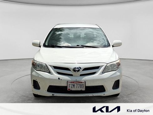 Used 2011 Toyota Corolla LE FWD image 2